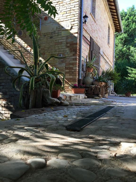 Maison Diamanti Castel di Lama Екстериор снимка